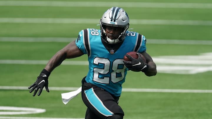 Former Panthers RB Mike Davis Retires