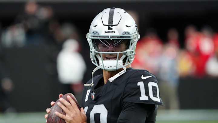 Steelers Favorites to Land Raiders QB