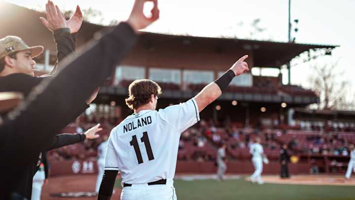 FINAL: Gamecock Baseball Improves To 4-0 With 12-2 Win Over Winthrop