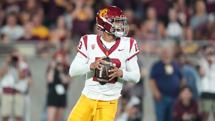 USC Football: Justin Fields Reacts to Caleb Williams Draft Rumors