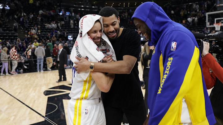 BREAKING: Warriors Champion Announces Retirement From NBA