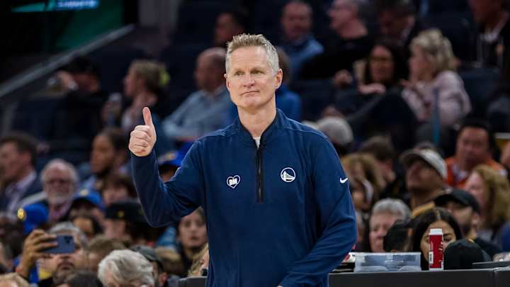 Warriors Make New Roster Move Before Facing Lakers