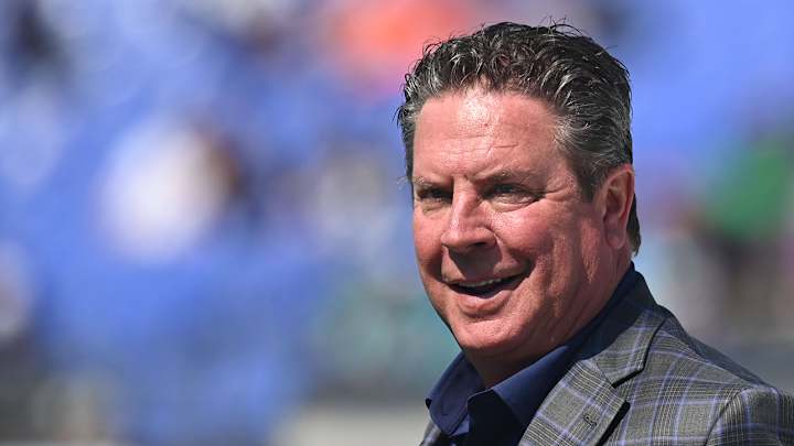 Dan Marino Makes Picks for His Mount Rushmore of NFL Quarterbacks