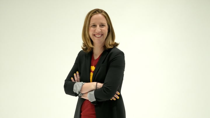 USC Women's Basketball: Head Coach Lindsay Gottlieb Added to COTY Watchlist