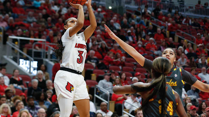 Taylor, Hot-Shooting Louisville Race Past Georgia Tech