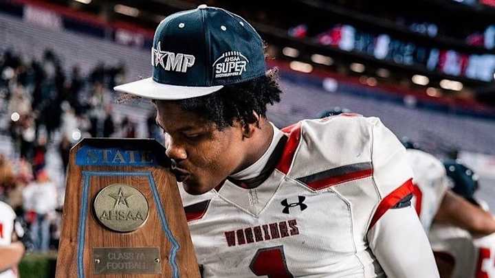 Alabama Safety Sets Summer Recruiting Visits — UW is On the List