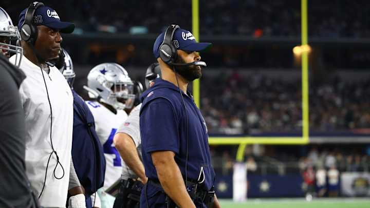Jaguars Finalize 2024 Coaching Staff With Kris Richard, Matt House and More