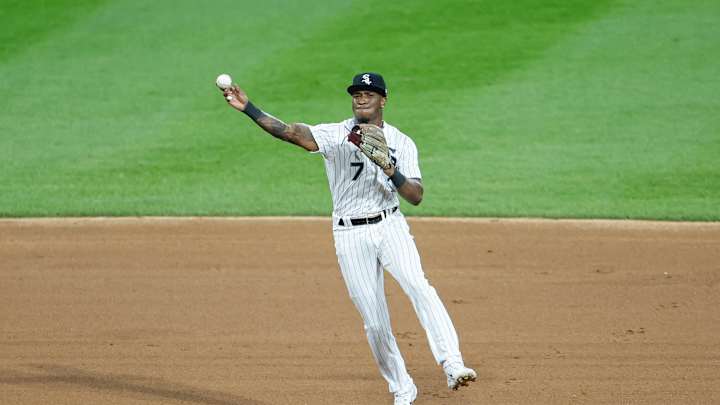 Division Rival Makes First MLB Free Agent Signing of Offseason to Improve Infield