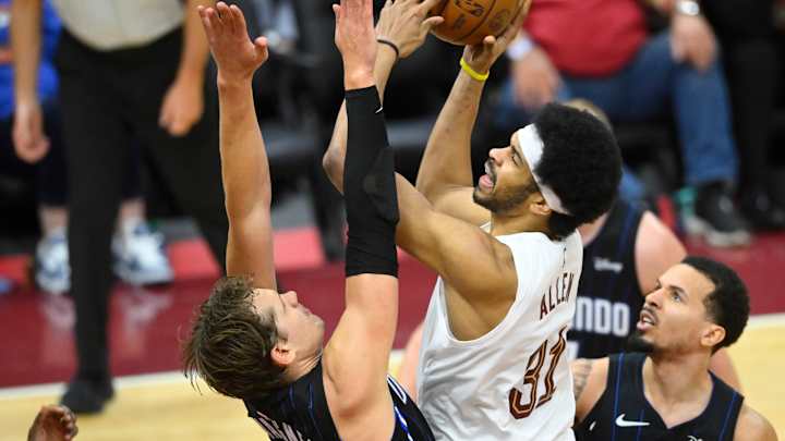 Turnovers Plague Cavs In Loss To Magic Turnovers Plague Cavs In Loss To Magic