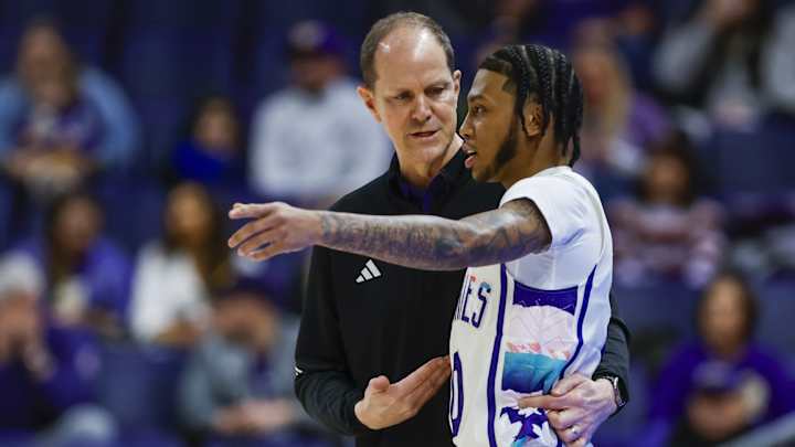 As UW Season Winds Down, Johnson Is Having His Coming-Out Party