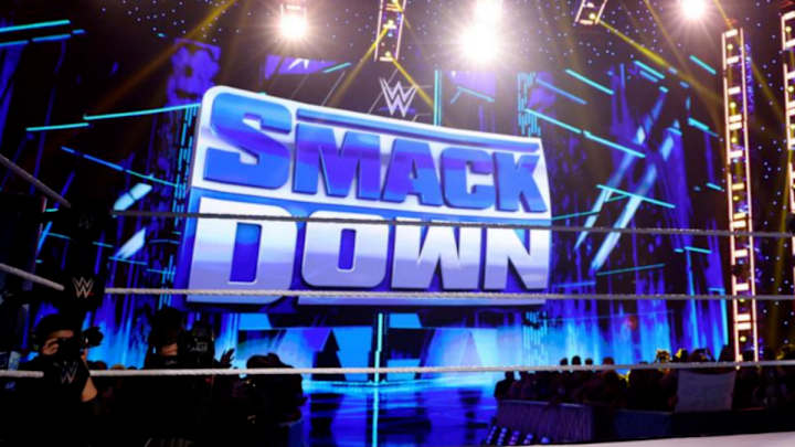 WWE News: Colossal Superstar Returns To WWE SmackDown After Elimination Chamber