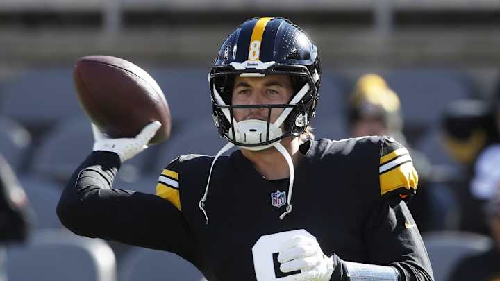 Steelers Veteran Gives Vote to Kenny Pickett