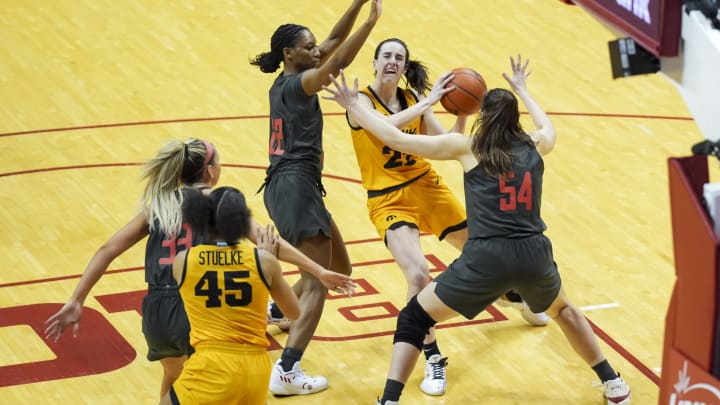 SI:AM | Another Night of College Hoops Upsets