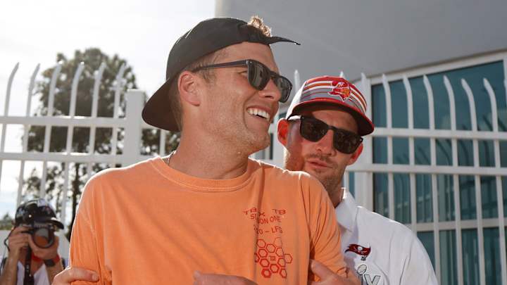 Former Buccaneers Quarterback Joining Chicago Bears' Coaching Staff Former Buccaneers Quarterback Joining Chicago Bears' Coaching Staff