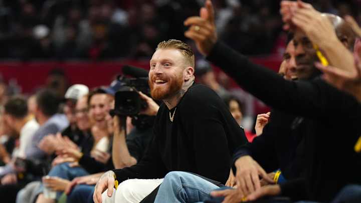 Crosby, White Discuss Aligning with Success