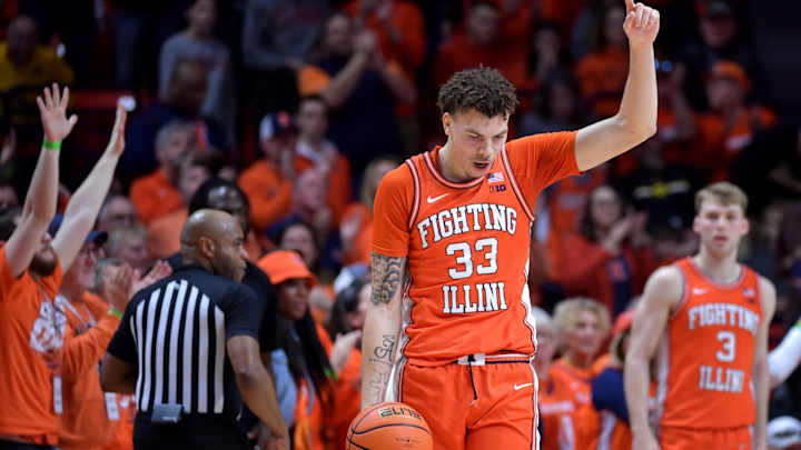 Coleman Hawkins Goes For 30 Points In Illinois' Comeback Against Iowa