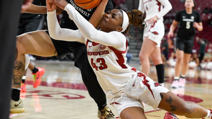 Razorbacks Have Nothing Left to Close Game with Vanderbilt Razorbacks Have Nothing Left to Close Game with Vanderbilt