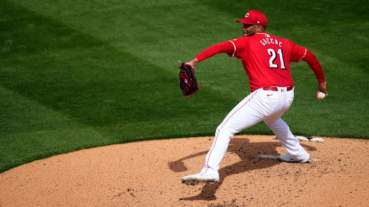 Cincinnati Reds Beat Los Angeles Angels 9-4 to Stay Undefeated in Spring Training