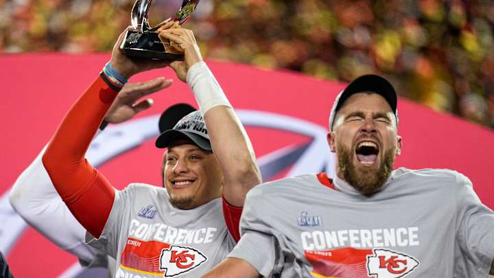 Chiefs’ Travis Kelce Joins Patrick Mahomes in Las Vegas Romp After Whirlwind Australia Trip Chiefs’ Travis Kelce Joins Patrick Mahomes in Las Vegas Romp After Whirlwind Australia Trip