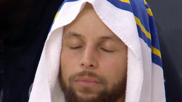 Steph Curry Became a Funny Meme During Warriors’ Loss to Nuggets