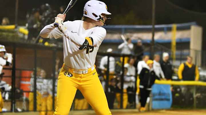 Missouri Softball Falls to Tennessee, Clinches Series Loss Missouri Softball Falls to Tennessee, Clinches Series Loss