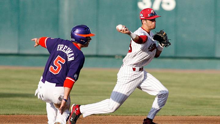 Mark Kingston Gives Initial Thoughts On South Carolina - Clemson Series