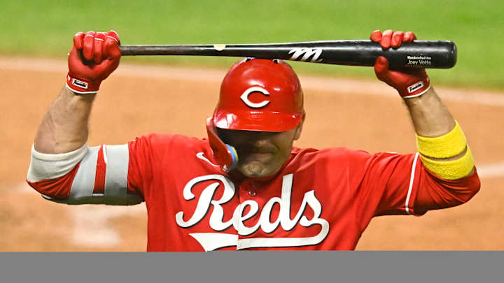 Cincinnati Reds Legend, Free Agent Joey Votto Makes Threat If No Team Signs Him