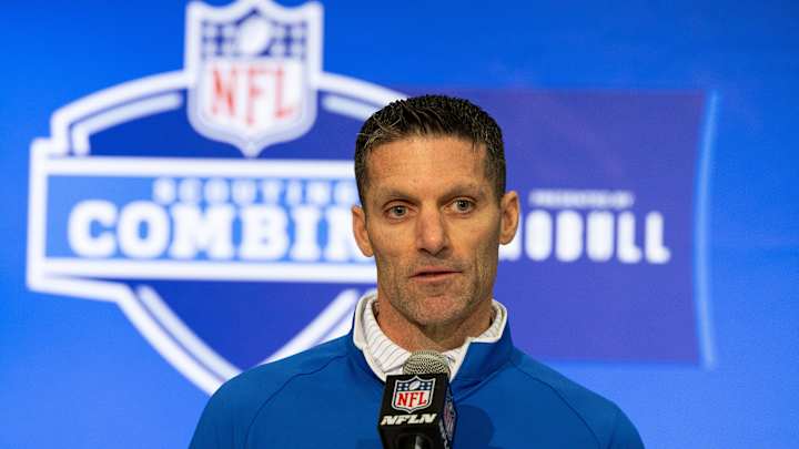 'Incredible Job!' Nick Caserio Raves About Texans Coach DeMeco Ryans