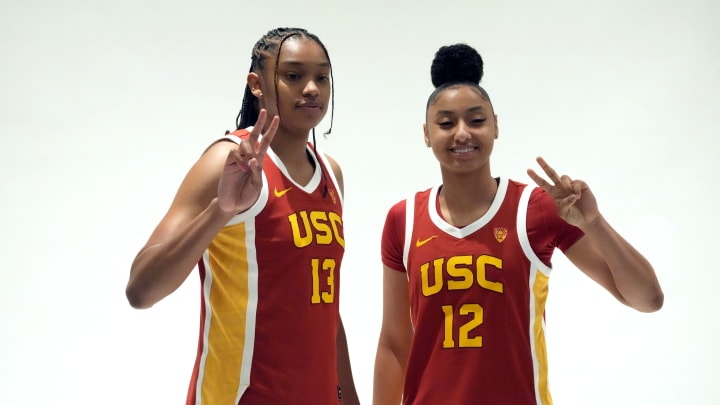 USC Women's Basketball: Rayah Marshall Climbs All-Time School Leaderboard In This Stat USC Women's Basketball: Rayah Marshall Climbs All-Time School Leaderboard In This Stat