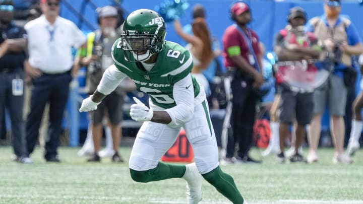 Mecole Hardman Alleged Tampering Says More About Himself Than Eagles or Jets