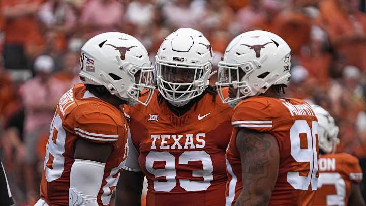 Potential Bengals Draft Target T'Vondre Sweat Weighs in at NFL Combine