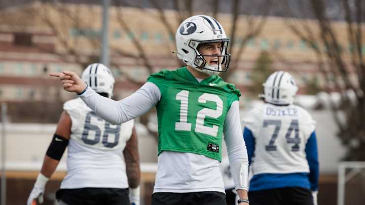 BYU Quarterback Jake Retzlaff Trained with John Beck During the Offseason
