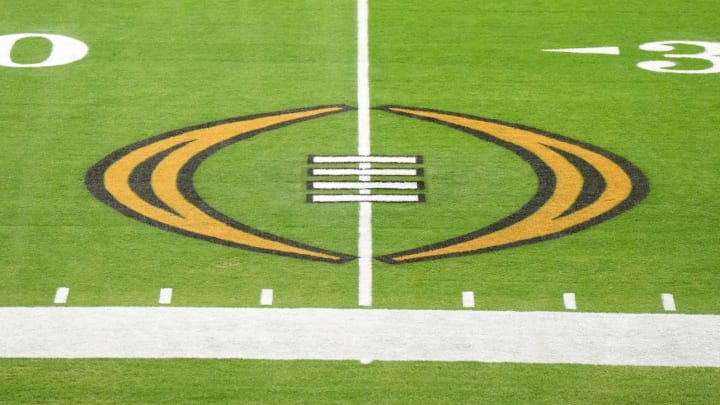 College Football Conferences, Notre Dame Agree to Playoff Deal Eyeing 14-Team Format, per Report College Football Conferences, Notre Dame Agree to Playoff Deal Eyeing 14-Team Format, per Report