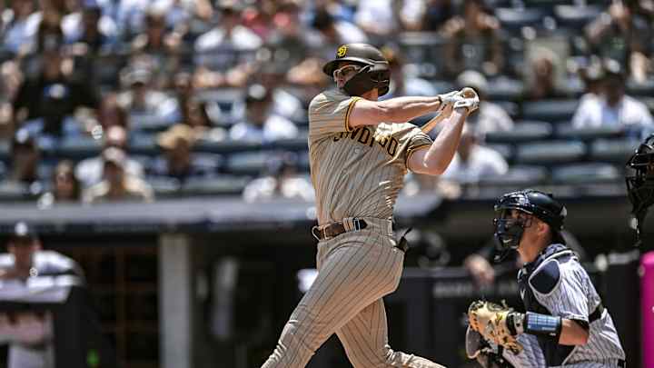 Former Infielder Announces Retirement at the Age of 32 Former Infielder Announces Retirement at the Age of 32