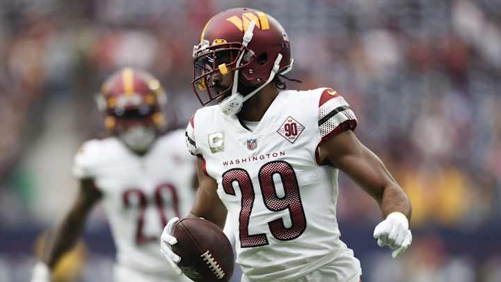 Steelers Urged to Sign Commanders CB