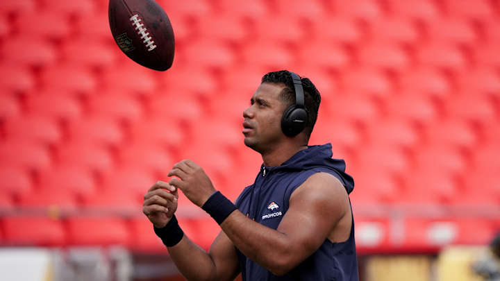 Insider Dishes Update on Russell Wilson’s NFL Future Post-Broncos