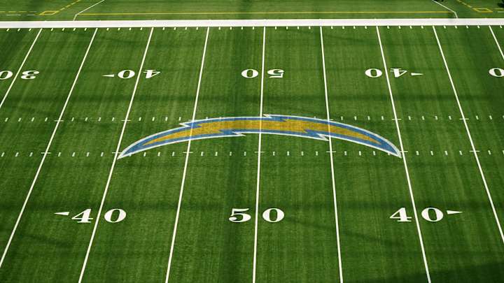 Chargers News: NFL GM Believes Bolts Will Trade One of Two Defensive Stars to the Detroit Lions Chargers News: NFL GM Believes Bolts Will Trade One of Two Defensive Stars to the Detroit Lions