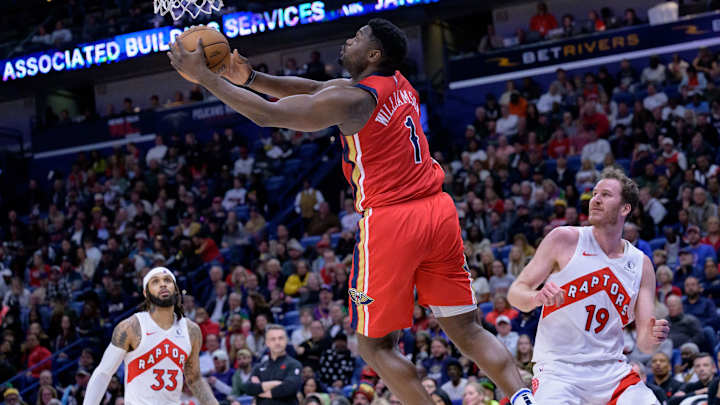 Pelicans Travel North Of The Border To Face The Injury-Riddled Raptors Pelicans Travel North Of The Border To Face The Injury-Riddled Raptors