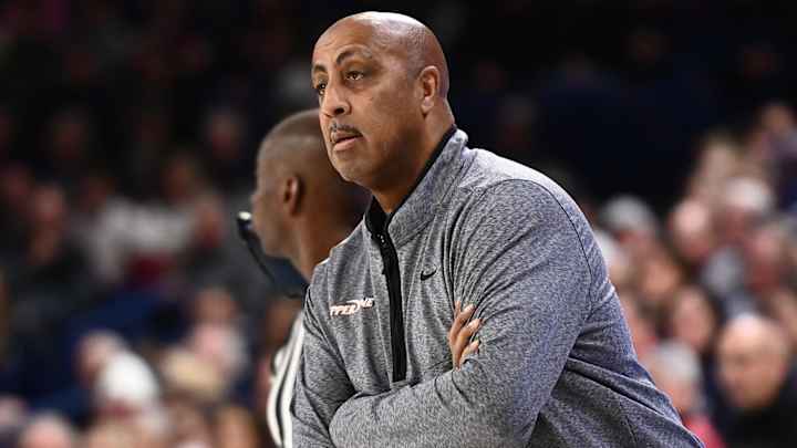 Ex-Husky Coach Romar Reportedly Out at Pepperdine Ex-Husky Coach Romar Reportedly Out at Pepperdine