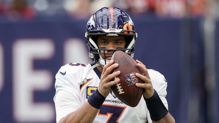 Russell Wilson Officially Becomes Available for Steelers