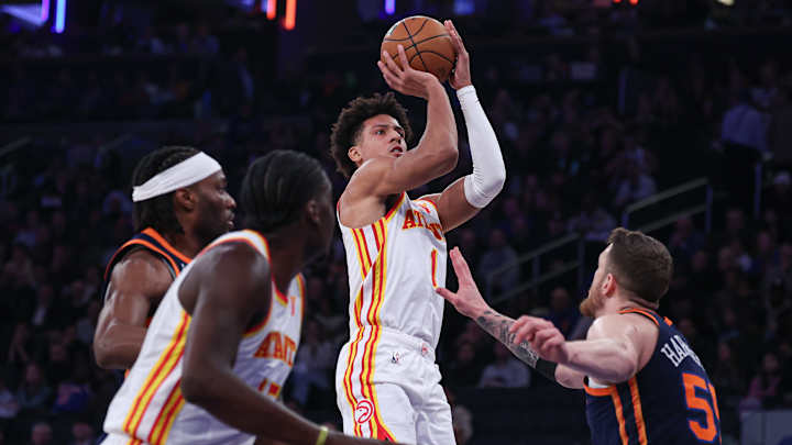 Jalen Johnson's Big Night Helps Hawks Defeat a Shorthanded New York Knicks Team on the Road 116-100