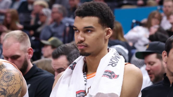 Draymond Green Urges Media to Pump Brakes on Victor Wembanyama Hype Draymond Green Urges Media to Pump Brakes on Victor Wembanyama Hype