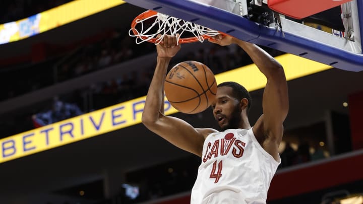 Cavaliers’ Evan Mobley to Miss ‘Extended Time’ With Ankle Injury, per Report