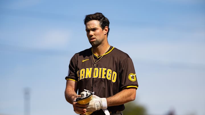 Young Padres Infielder: Veterans Are Stepping Up in Leadership This Spring