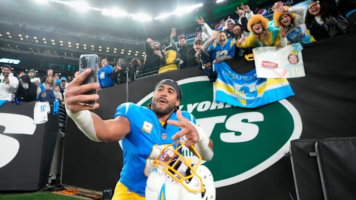 Chargers News: NFL World Responds To LA's Decision To Cut Eric Kendricks