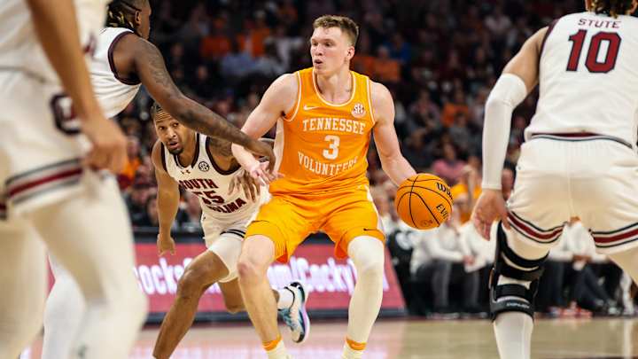 FINAL: Carolina's Late Comeback Attempt Falls Short In 66-59 Loss To Tennessee