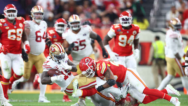 Should the 49ers Trade or Restructure Deebo Samuel?