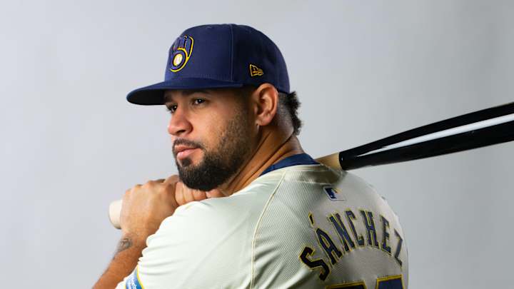 Milwaukee Brewers Catcher Gary Sánchez Apparently Recovering Ahead of Schedule