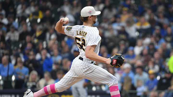 Former Milwaukee Brewers Lefty Inks Deal with Pittsburgh Pirates