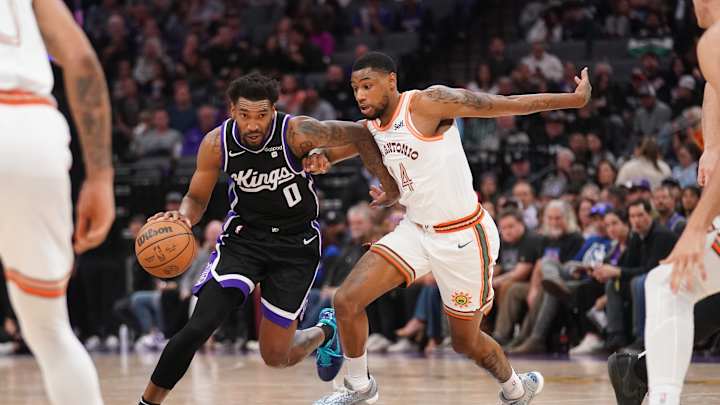 'Young Mental Errors' Cost Spurs in Loss vs. Kings